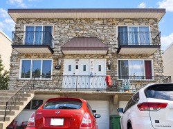 2205 Rue Rousseau Montréal (Lasalle), QC H8N 1K6