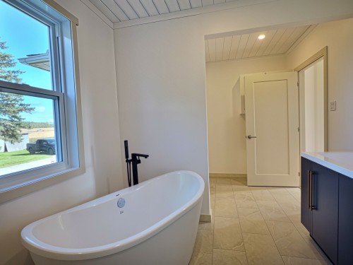 Bathroom - 420 Ch. Des 7E-Et-1Er-Rangs, Lorrainville, QC 