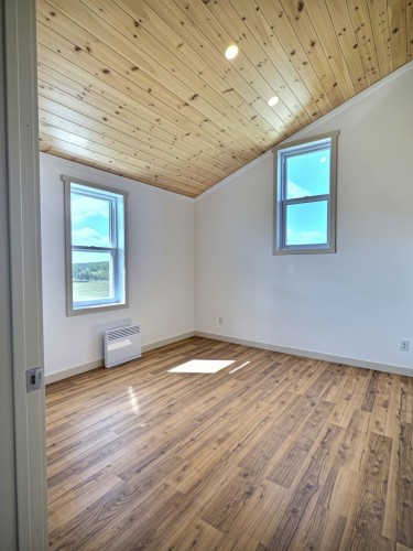 Bedroom - 420 Ch. Des 7E-Et-1Er-Rangs, Lorrainville, QC 