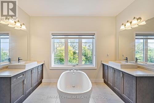 88 Pheasant Ridge Drive, Whitby, ON 