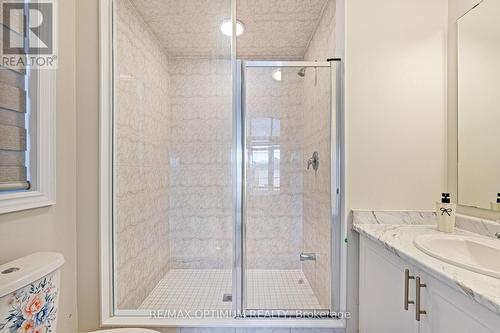 88 Pheasant Ridge Drive, Whitby, ON 