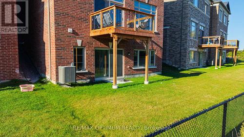 88 Pheasant Ridge Drive, Whitby, ON 