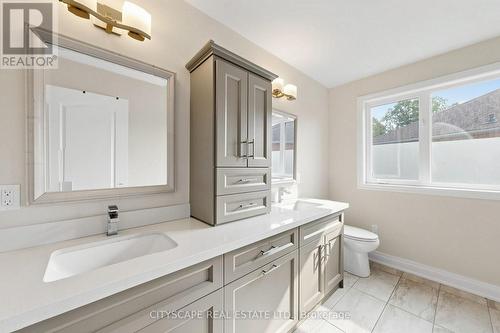 7299 Waldorf Way, Mississauga, ON 