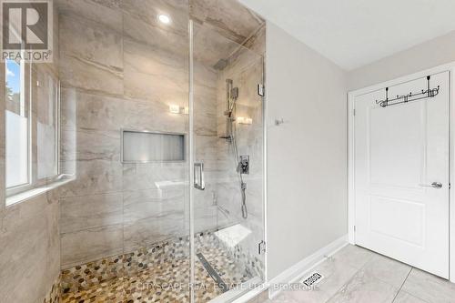 7299 Waldorf Way, Mississauga, ON 