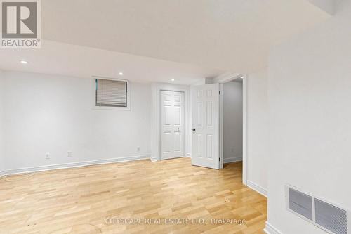 7299 Waldorf Way, Mississauga, ON 