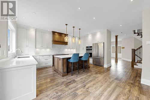 7299 Waldorf Way, Mississauga, ON 