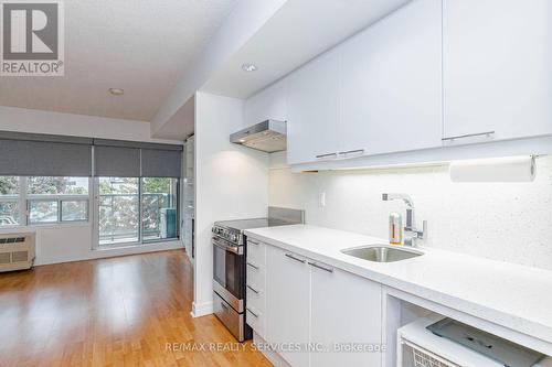 208 - 19 Avondale Avenue, Toronto, ON 