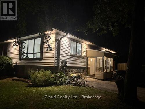 Gorgeous at night! - 3 Manley Crescent, Thorold, ON 
