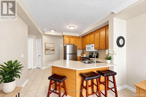 407 - 112 SIMCOE ROAD , Bradford West Gwillimbury, Ontario L3Z 1Y2 3