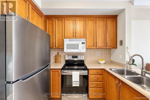 407 - 112 SIMCOE ROAD , Bradford West Gwillimbury, Ontario L3Z 1Y2 5
