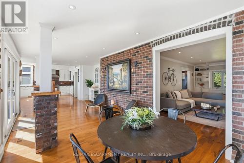 54 Cumberland Drive, Mississauga, ON 