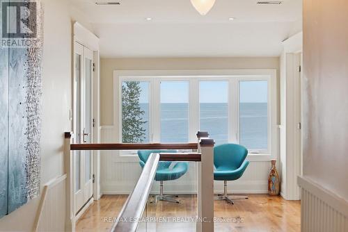 54 Cumberland Drive, Mississauga, ON 