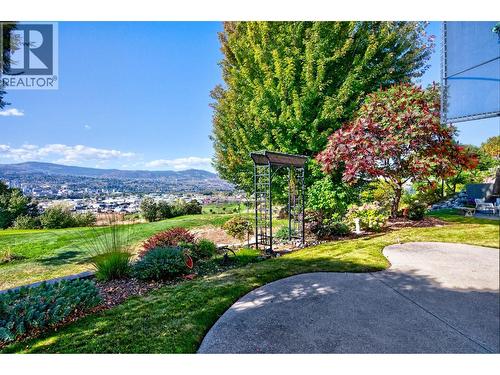 784 Rosewood Crescent, Kamloops, BC 