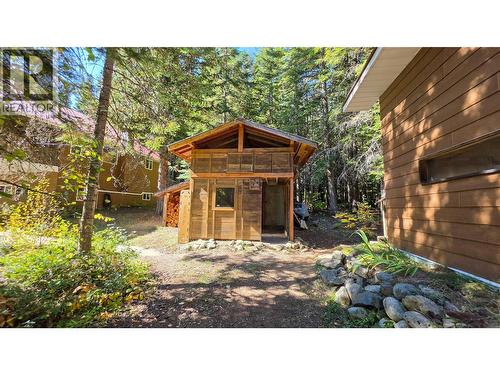 113 Wesco Road, Ymir, BC 