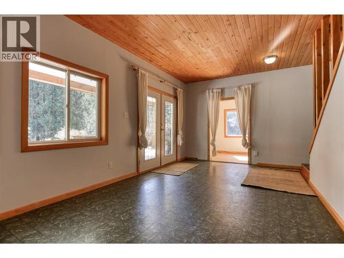 113 Wesco Road, Ymir, BC 