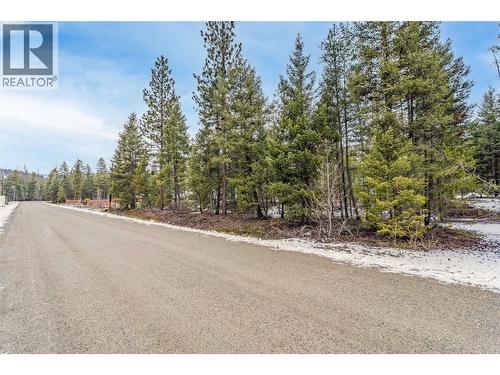 51 Pringle Road, Beaverdell, BC 