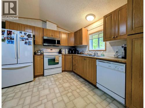 5745 Gun Lake Road W, Gold Bridge, BC 