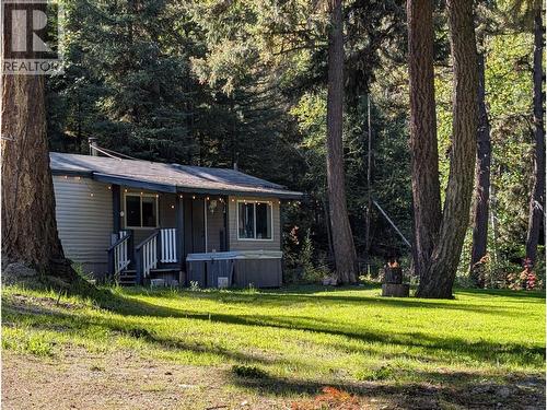 5745 Gun Lake Road W, Gold Bridge, BC 