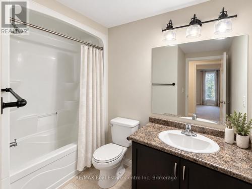 303 - 67 KINGSBURY SQUARE , Guelph (Pineridge/Westminster Woods), Ontario N1L 0L3 5