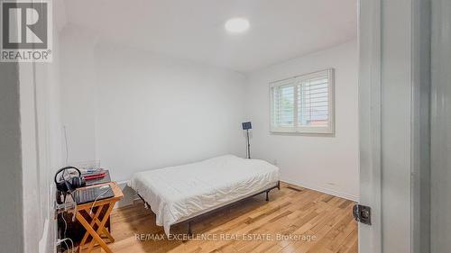 303 Hickory Circle, Oakville, ON 