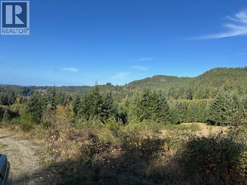 5586 Tanner Ave, Powell River, BC 