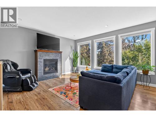 2961 Ensign Way, West Kelowna, BC 