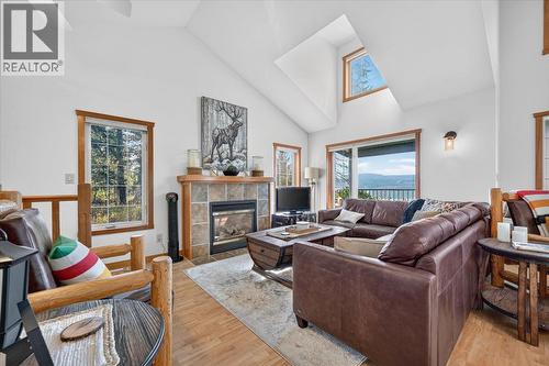 8427 Grainger Road, Canal Flats, BC 