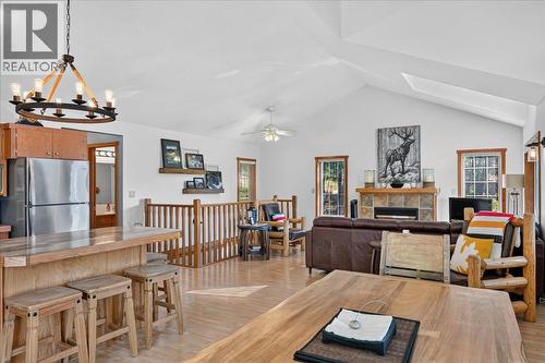 8427 Grainger Road, Canal Flats, BC 