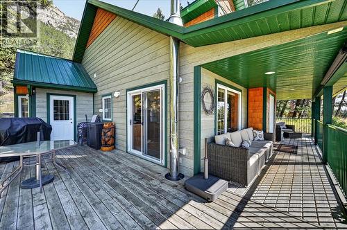 8427 Grainger Road, Canal Flats, BC 