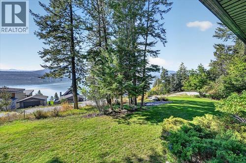 8427 Grainger Road, Canal Flats, BC 