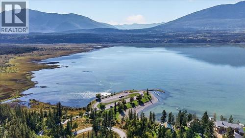 8427 Grainger Road, Canal Flats, BC 
