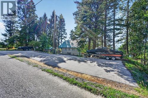 8427 Grainger Road, Canal Flats, BC 