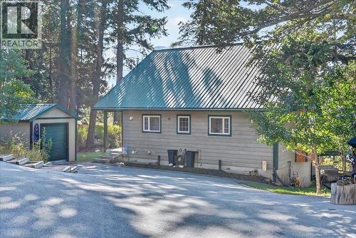 8427 Grainger Road, Canal Flats, BC 