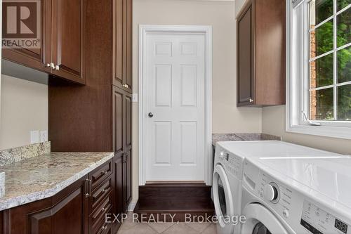 1347 Brookstar Drive, Oakville, ON 