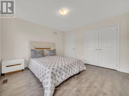15 Puffin Crescent, Brampton, ON 
