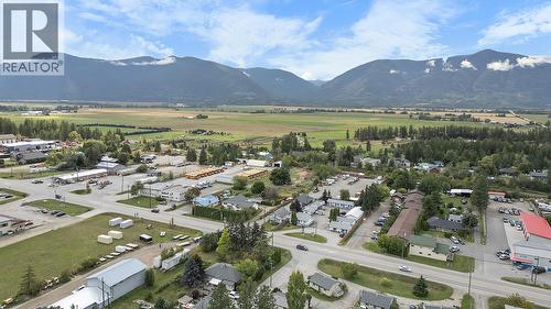 1441 Northwest Boulevard, Creston, BC 