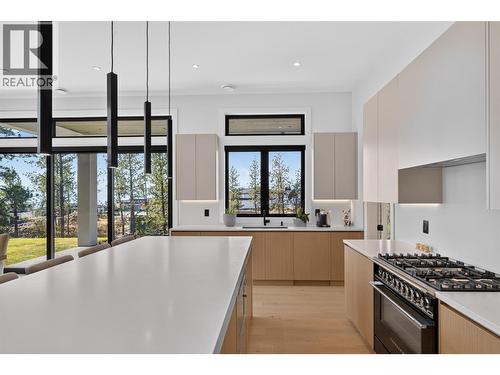 1561 Cabernet Court, West Kelowna, BC 