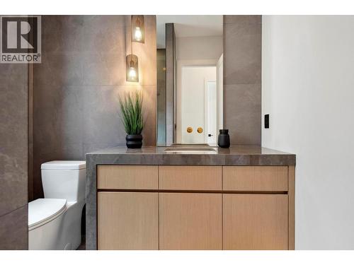 1561 Cabernet Court, West Kelowna, BC 