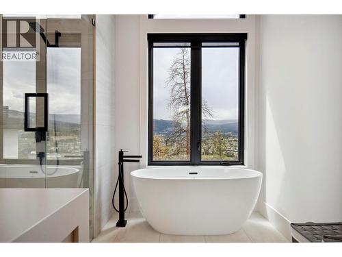 1561 Cabernet Court, West Kelowna, BC 