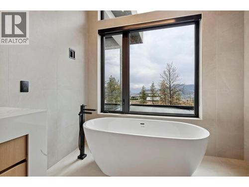 1561 Cabernet Court, West Kelowna, BC 