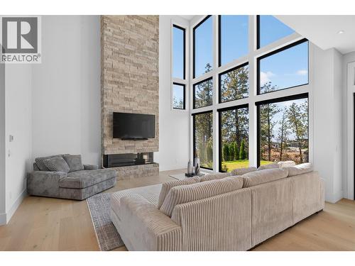 1561 Cabernet Court, West Kelowna, BC 