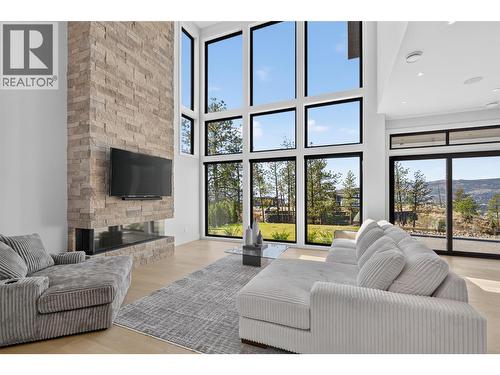 1561 Cabernet Court, West Kelowna, BC 