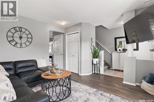 8 300 Maccormack Road, Martensville, SK 