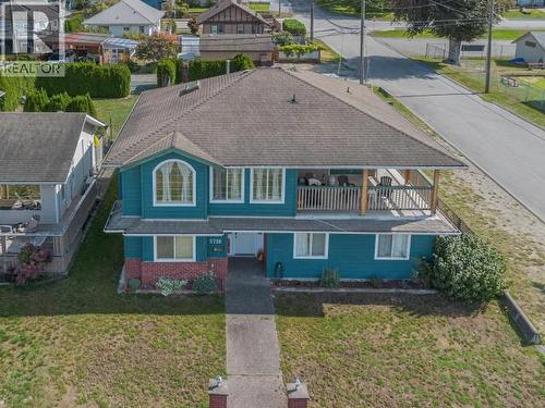 5726 Marine Ave, Powell River, BC 