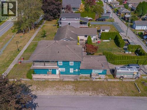 5726 Marine Ave, Powell River, BC 