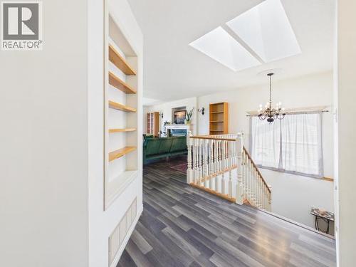 5726 Marine Ave, Powell River, BC 