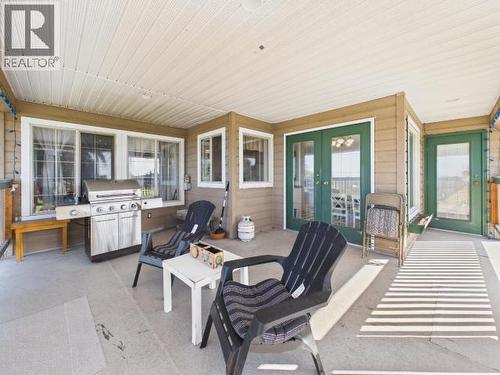5726 Marine Ave, Powell River, BC 