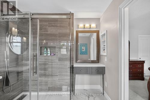 111 Hawkeswood Drive, Ottawa, ON 