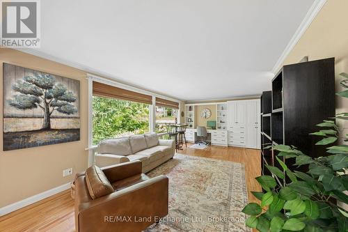 836 Victoria Street, Midland, ON 