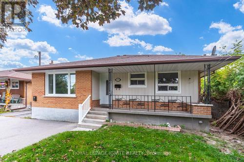 620 CENTRAL PARK BOULEVARD N , Oshawa, Ontario L1G 6A4 3